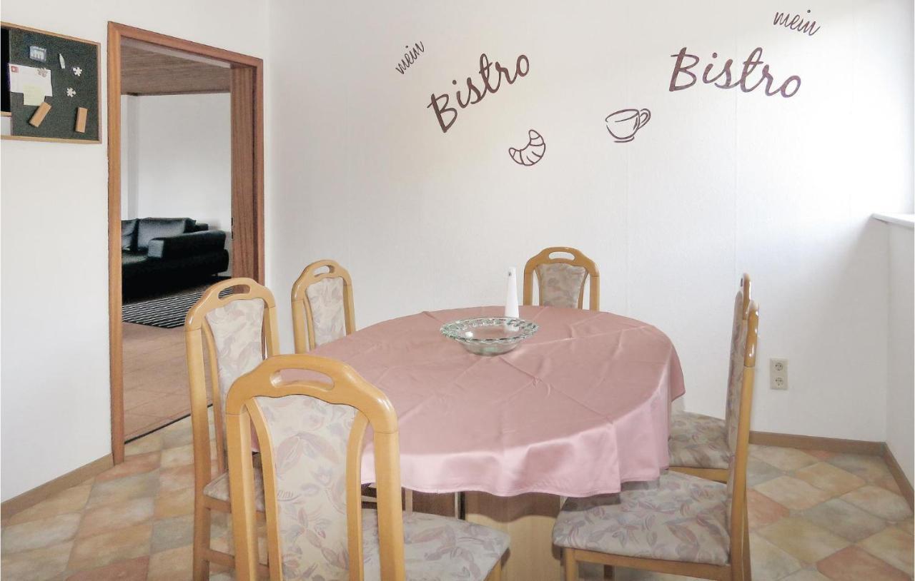 Gorgeous Apartment In Lahnstein With Kitchen Exteriör bild
