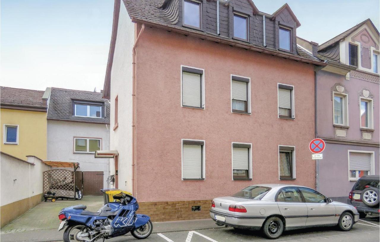Gorgeous Apartment In Lahnstein With Kitchen Exteriör bild