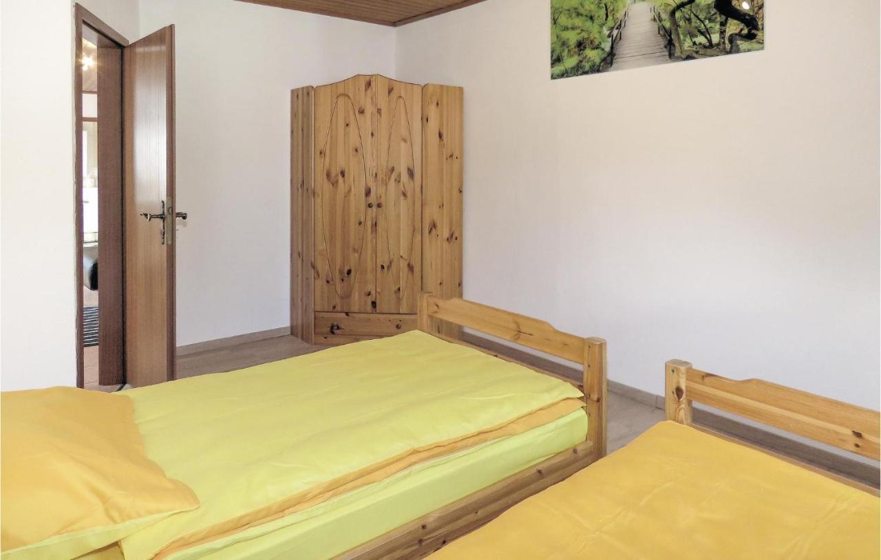 Gorgeous Apartment In Lahnstein With Kitchen Exteriör bild